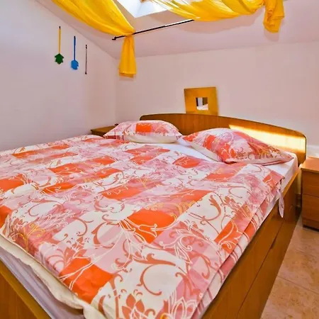 Jacky Apartment